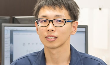 大窪鉄工 先輩社員